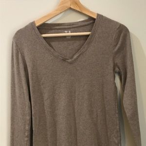 Long Sleeve V-Neck